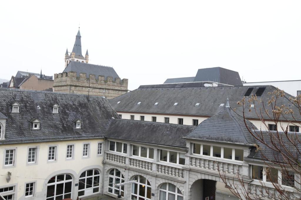 Kolping Hostel Trier Im Warsberger Hof Экстерьер фото